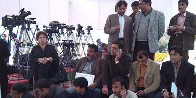 Journalists protest attack on NewsOne reporter, boycott Senate proceedings